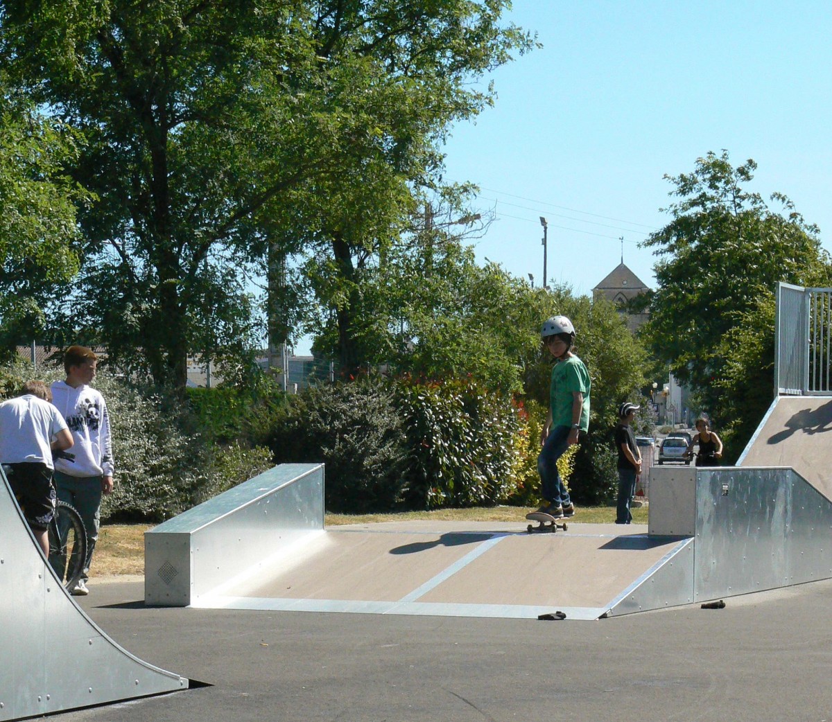 Skatepark und Klettermauer