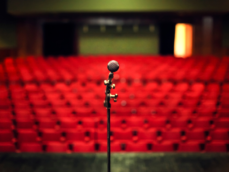 Th&eacute;&acirc;tre et salle de spectacle