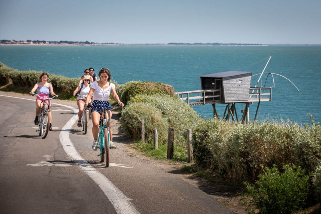 vélo, pêcherie, piste cyclable, mer, océan, atlantique, fille, été, printemps, vacances