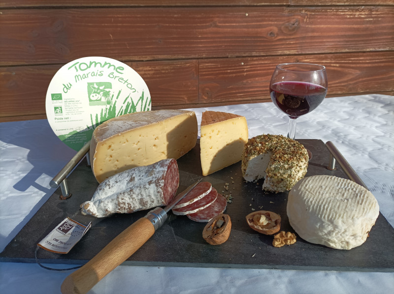 Les fromages et saucissons de la ferme des Marais Caamps à Villeneuve-en-Retz