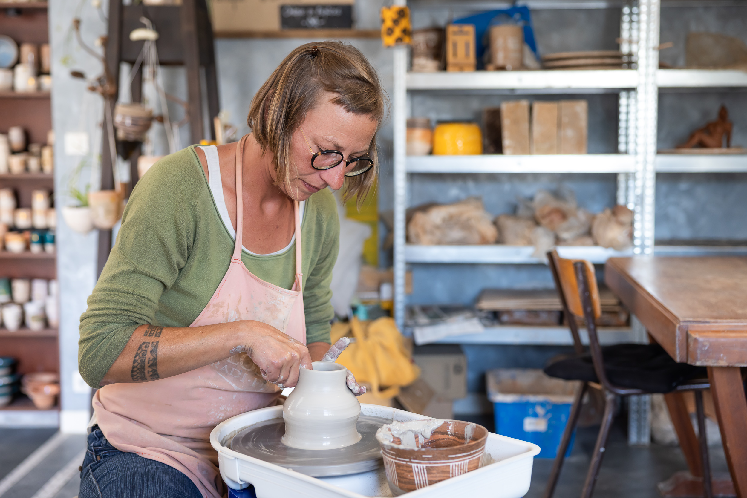 Atelier avec artisan local - &copy; Mélanie Chaigneau