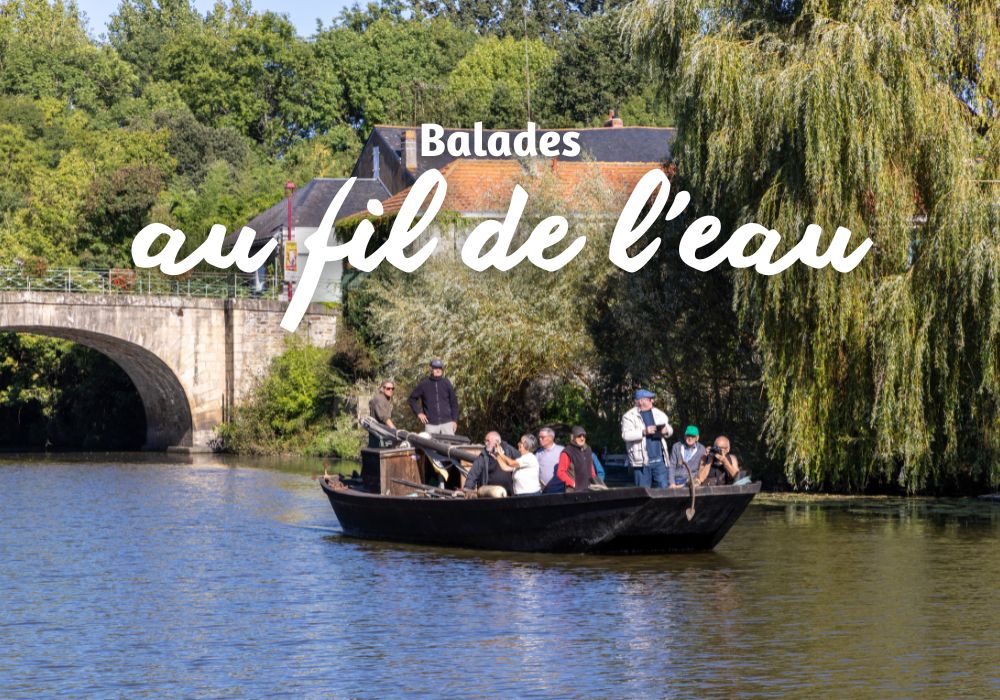 Balades en toue sur la rivière L'Acheneau Pornic Nantes Loire-Atlantique - &copy; Michel Cartron