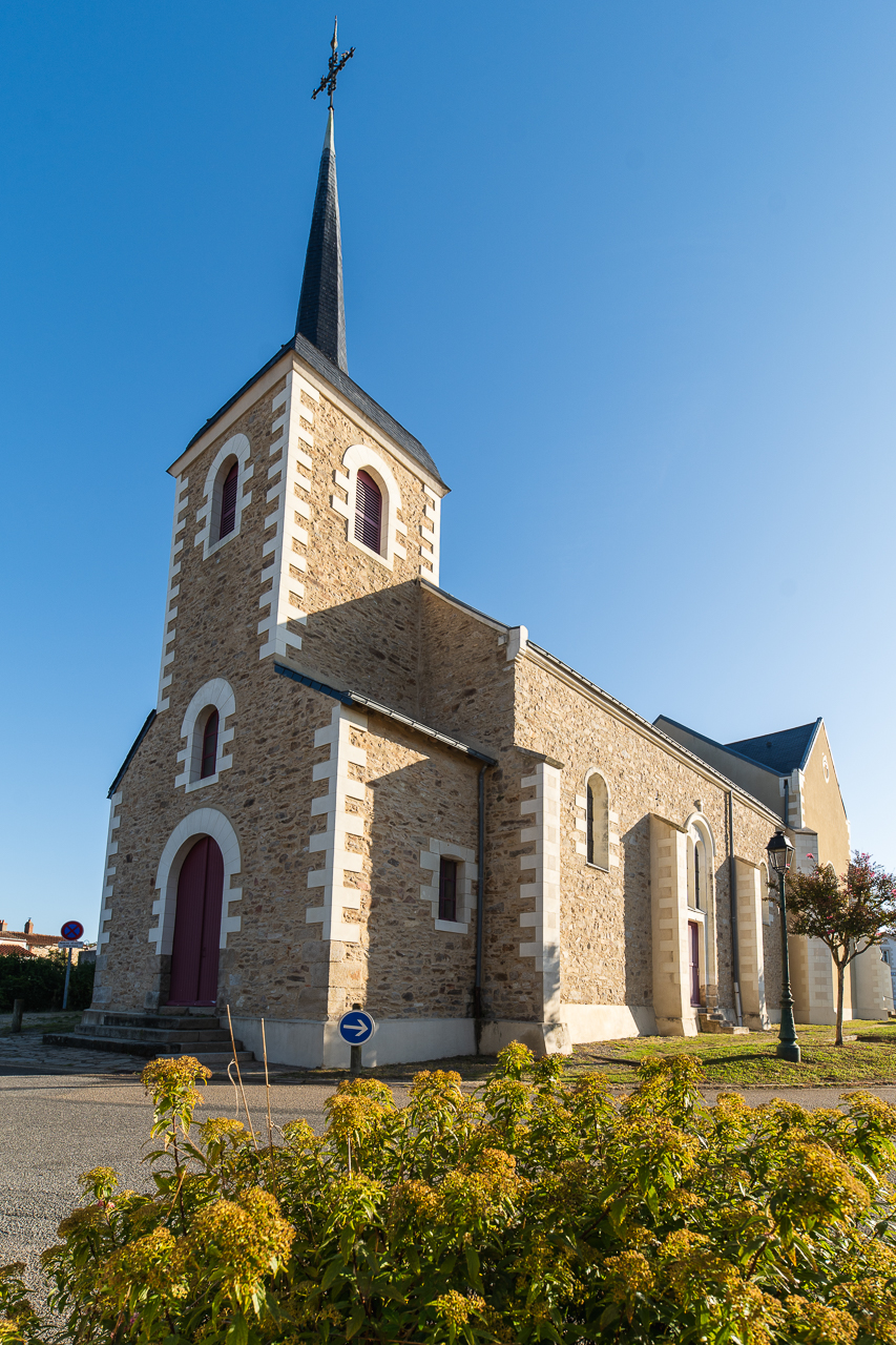  - &copy; Ypov Agency