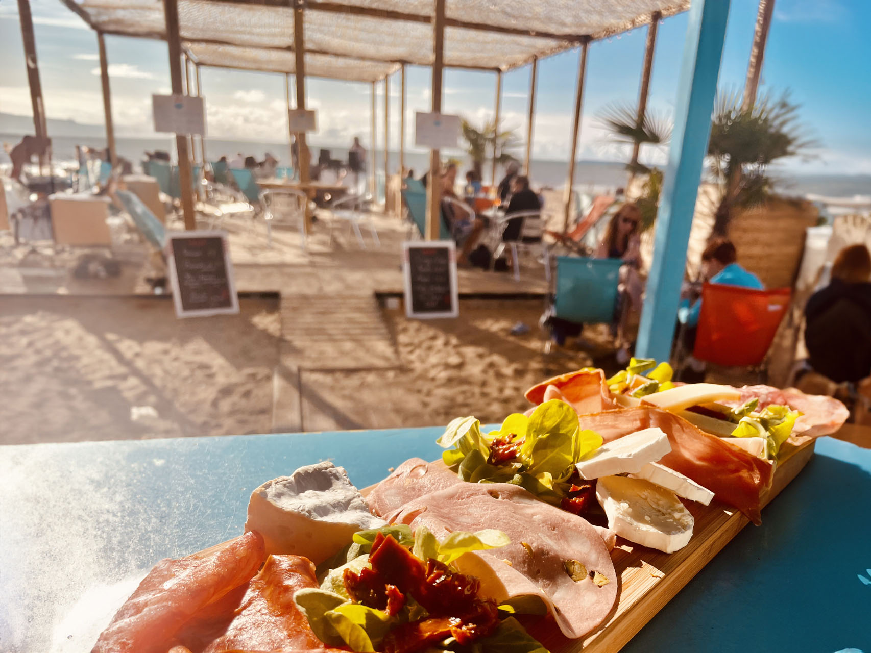 bar plage tharon - &copy; DR