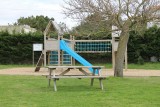 la plaine-sur-mer, plage de mouton, aire de jeux, enfants, table de pique-nique, boulodrome