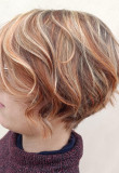 Coupe cheveux courts et mêches