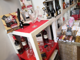 cellar, wine shop, pornic, spirits, wine, whisky, alcohol, drinks, loire atlantique