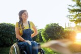 maintien-adom-adobestock-283460815-20469