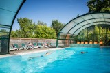 piscine-couverte-chauffee-camping-la-chenaie-pornic-13193