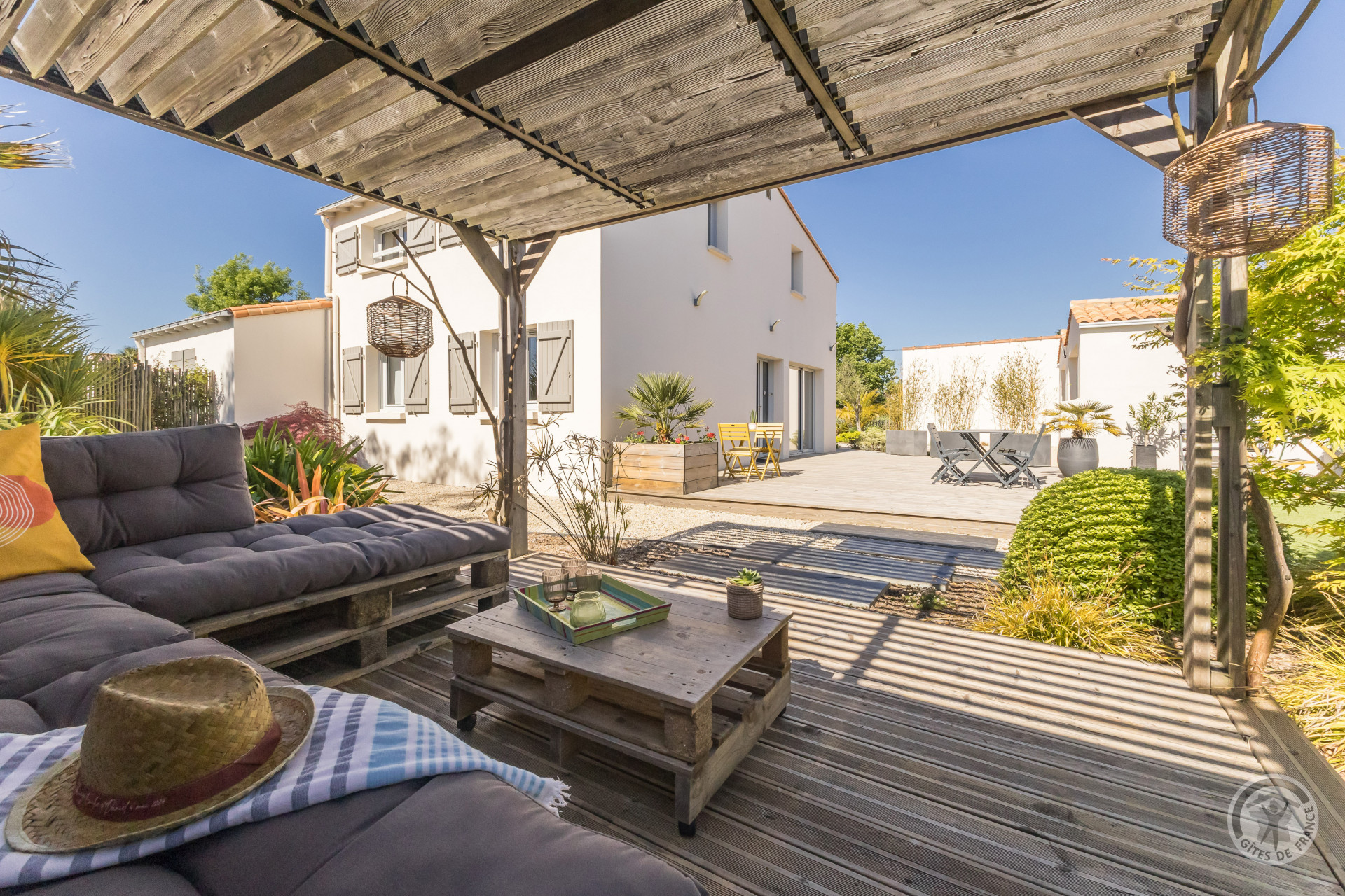 Pergola - Chambre d'hôtes L'Instant Présent