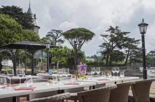 BAR DU CHATEAU