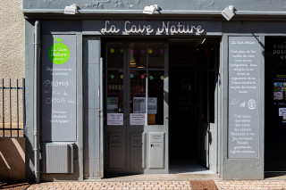 Façade de la Cave Nature