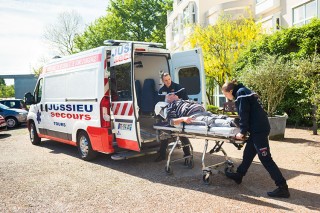 Jussieu Secours ambulance