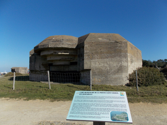 Blockhaus sur le circuit des défenses de la côte à Préfailles
