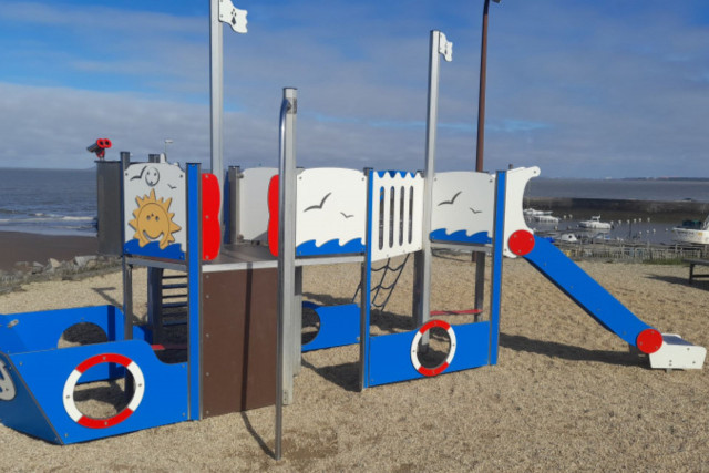 Aire de jeu du port de Comberge