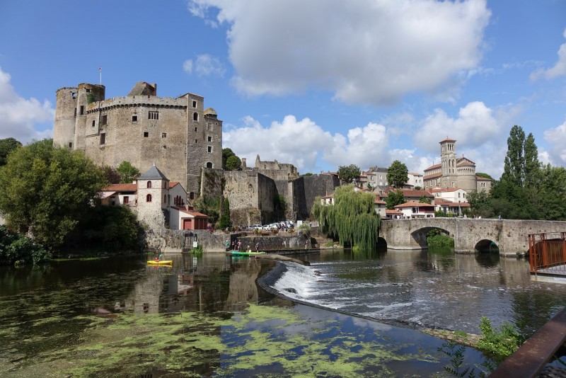 clisson, vignoble de nantes, proche pornic