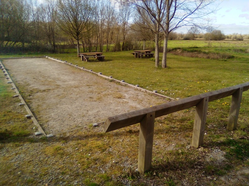 Aire de pique nique de la Croix Jean Normand à Rouans