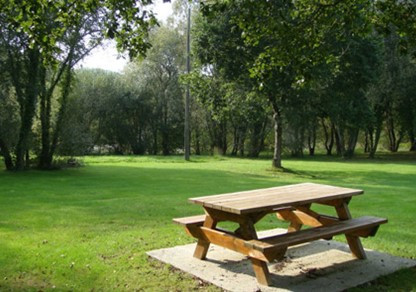 Aire de pique-nique du jardin de la Bascule
