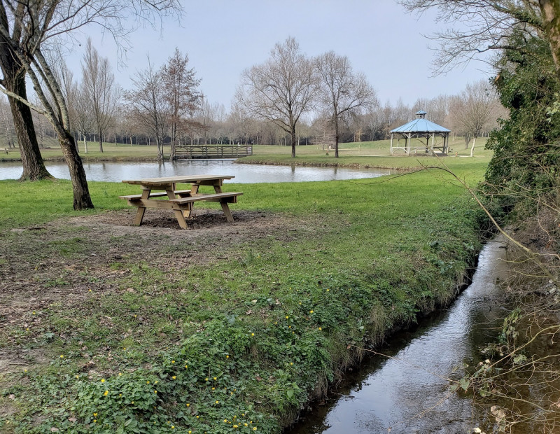 Aire de Pique nique du parc de Loisirs de Chéméré