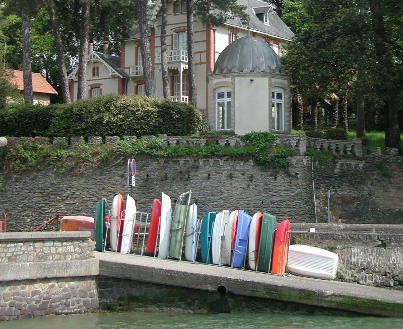 Cale de mise à l'eau du château, quai l'Herminier