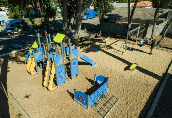 Camping Eléovic