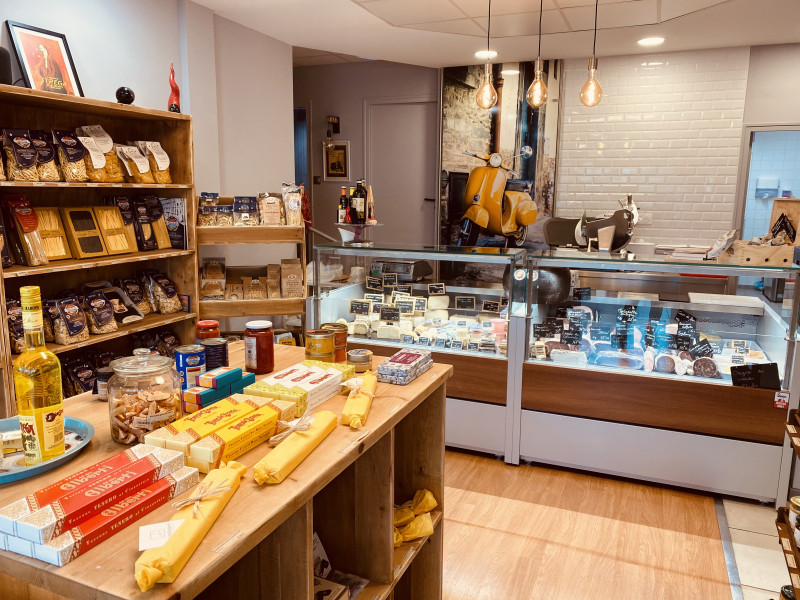 italienisches lebensmittelgeschäft pornic