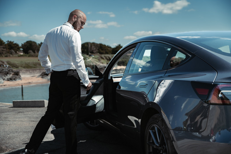 CHL VTC Pornic Privatfahrer Tesla Elektroauto