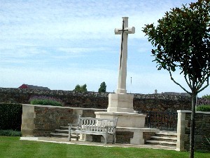 British military cemetery of Pornic, war memorial, calvary, World War II, DESTINATION PORNIC