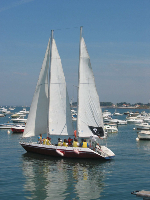 stage et cours voile préfailles activités nautiques balades en bateau