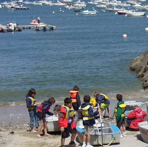 stage et cours voile préfailles activités nautiques balades en bateau