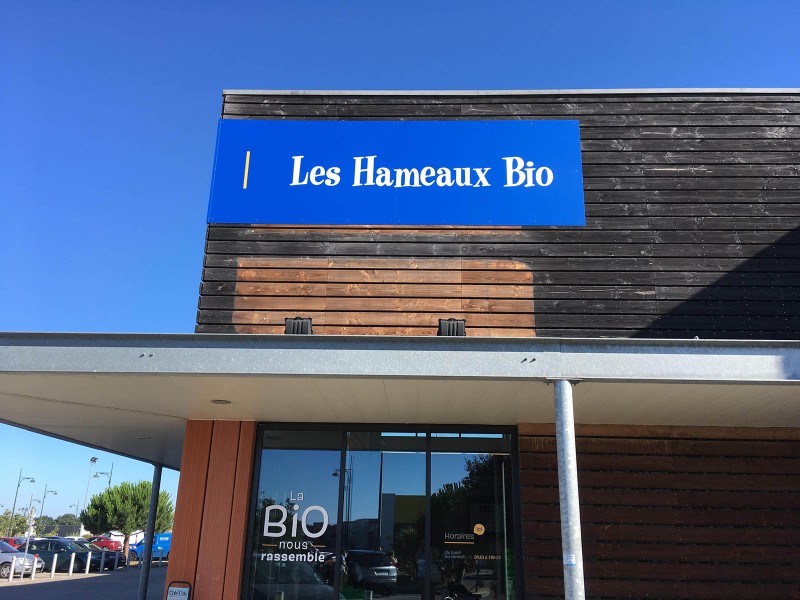 organic store biocoop pornic supermarket organic products grocery store fresh produce food store