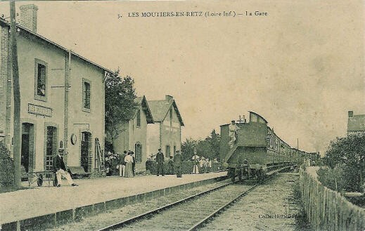 la gare, les moutiers en retz, riche histoire, développement du train, chemin de fer, essor du tourisme balnéaire, ligne nantes pornic