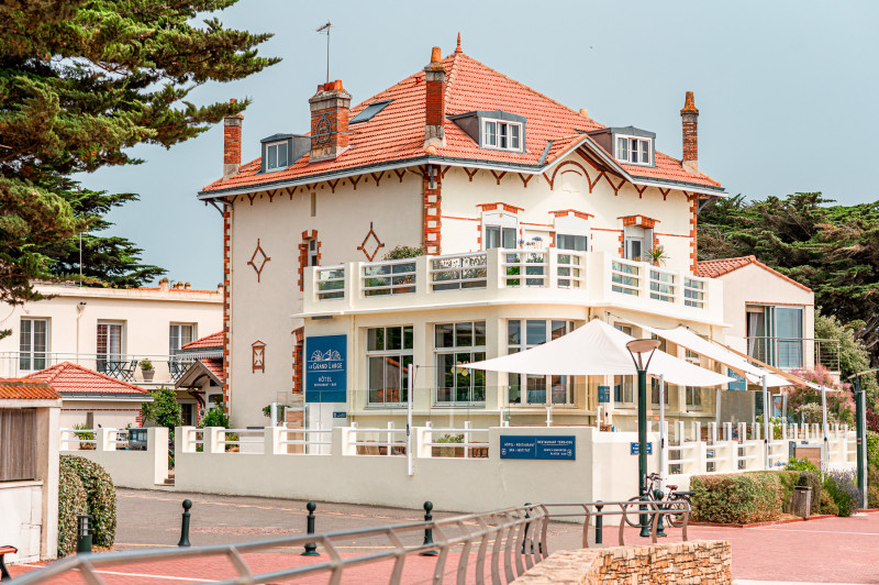 Restaurant Hôtel Le Grand Large, le grand marge la bernerie en retz, restaurant la bernerie en retz, restaurant vue mer la bernerie en retz 