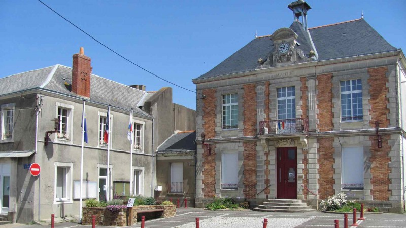 Ancienne mairie de Bourgneuf