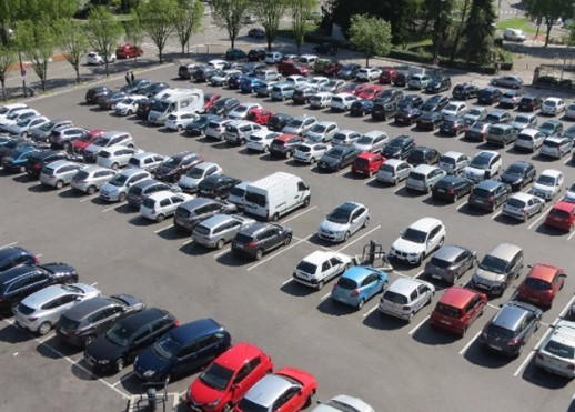 Parking de la salle des sports