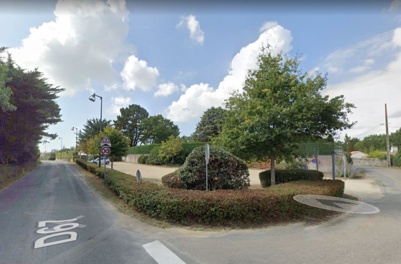 Prigny car park in Les Moutiers-en-Retz	