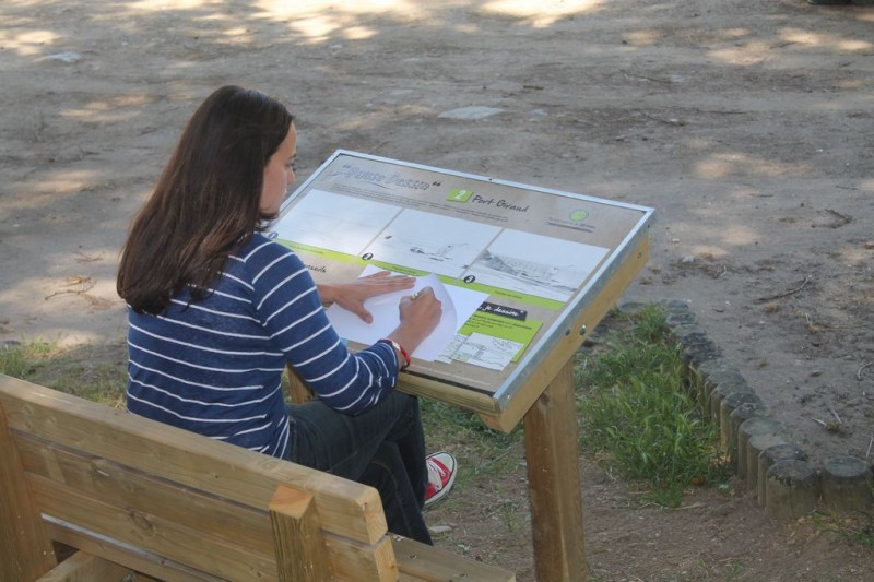 Pause dessin à Port Giraud