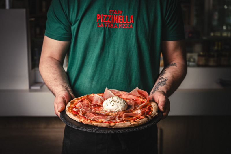 Pizza Bufala bei Pizzinella Pornic