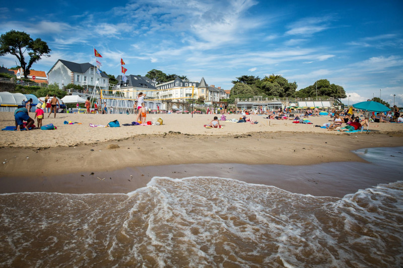beach pornic swimming Noëveillard	