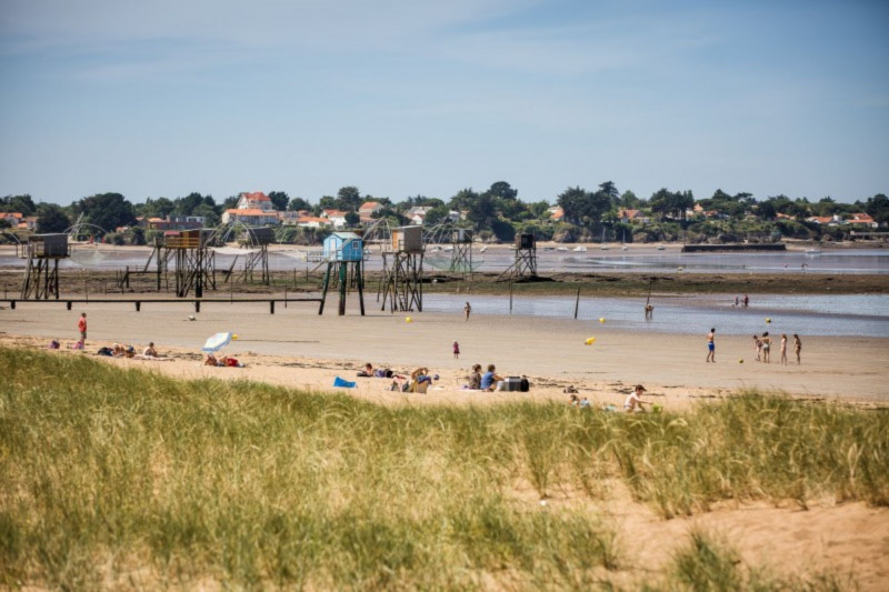 Tharon source beach Saint-Michel-Chef-Chef	