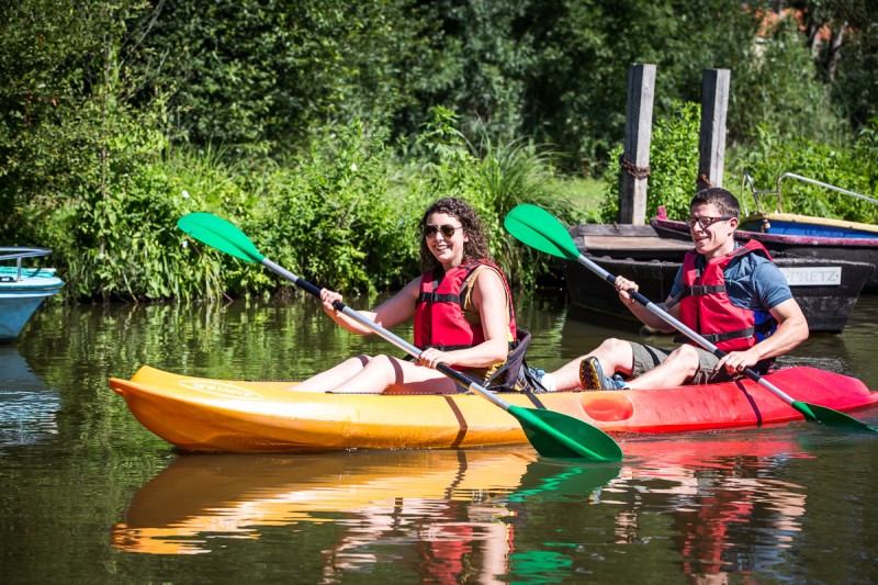 escapade nature, canoe, kayak, balade en rivière, bateau électrique, barque, location canoe kayak, location pédalo, location paddle, nautisme, acheneau, rivière, port saint père, balade en rivière, location canoe kayak pornic, nantes, pornic