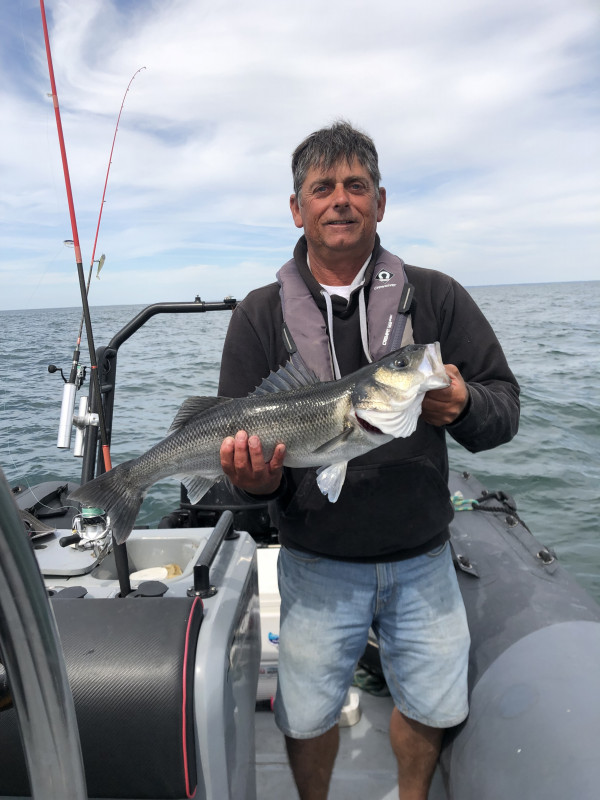 Laurent MOTTIER, pêche en mer, moniteur guide, mer et rivière