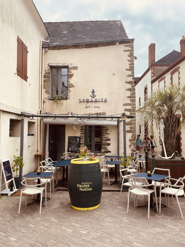Sybarite bar à vin pornic terrasse
