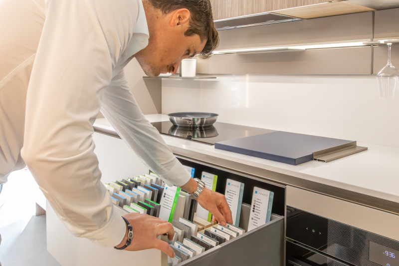 Veneta Cucine Pornic Küchenbauer Loire-Atlantique Arbeiten Ausbau Renovierung Küche Dekoration