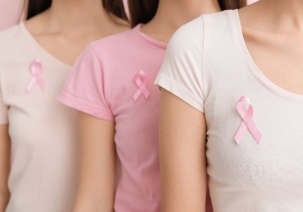 Octobre rose à Pornic automne 2025 office de tourisme cause cancer loire-atlantique femmes solidarité - © Pixelshot