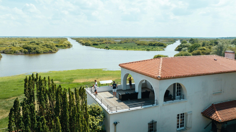 Pavillon aérien du lac de Grand-Lieu maison des pêcheurs Loire-Atlantique - &copy; Jérémy Jéhanin