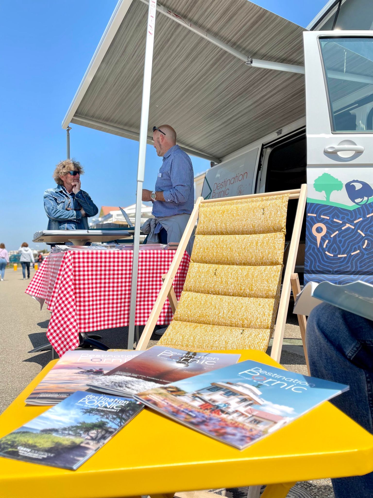 Sam van d'accueil touristique office de tourisme pornic loire atlantique - © Florence Forni