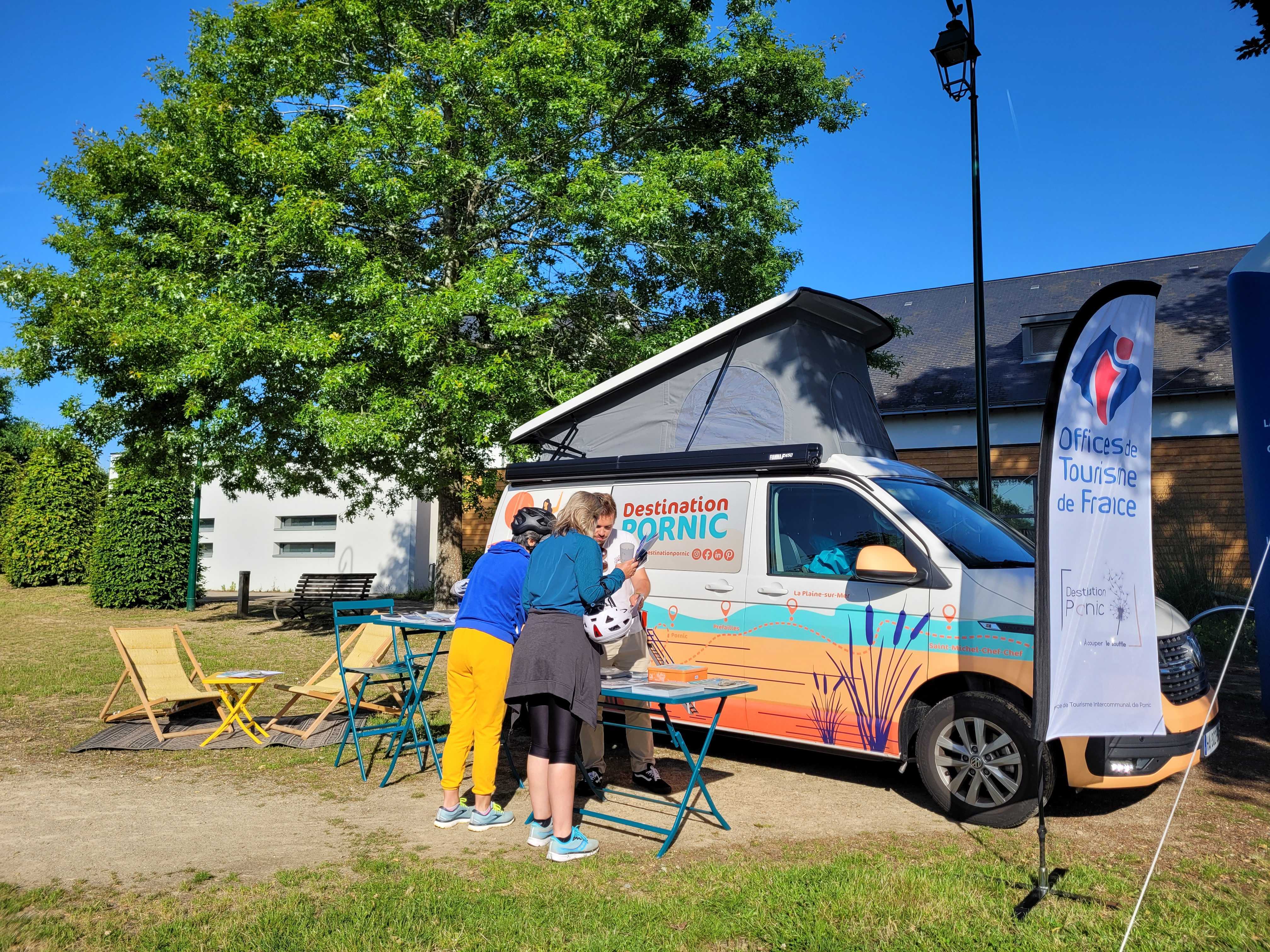  - &copy; Claudia Cassano Dromain