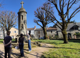 Bourg des Moutiers-en-Retz avec sa lanterne des morts