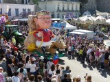 Carnaval de printemps Pornic char défilé roi